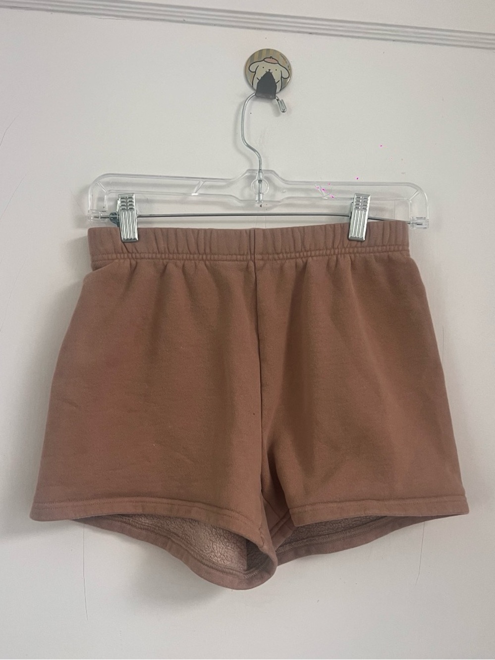 Aritzia TNA Cozy Sweatfleece Perfect Hi
Rise Mini Short
Teddy Bear Brown 2XS